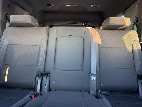 Used 2024 GMC Yukon SLE AWD/4WD image 36