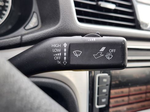 Used 2012 Volkswagen Passat 2.5 SE image 21