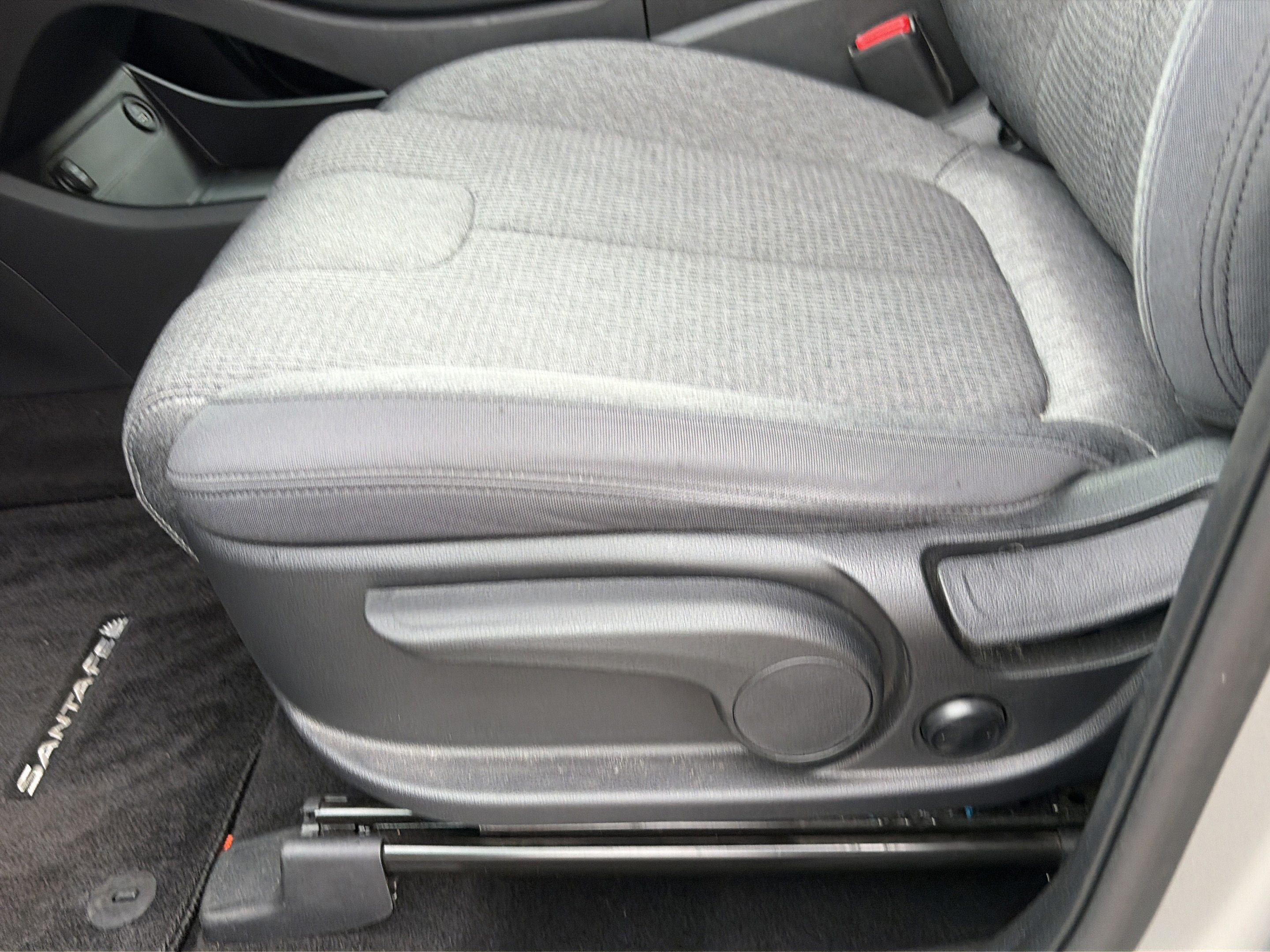Certified 2023 Hyundai Santa Fe SE w/ Cargo Package FWD image 17
