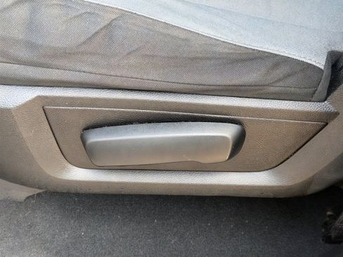 Used 2022 RAM 1500 Tradesman w/ Chrome Plus Package RWD image 16