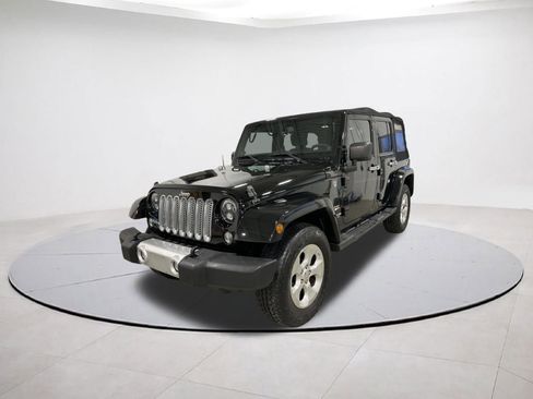 Used 2014 Jeep Wrangler Unlimited Sahara w/ Connectivity Group image 3