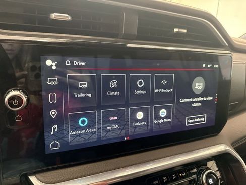 Used 2024 GMC Sierra 3500 Denali w/ Technology Package image 41