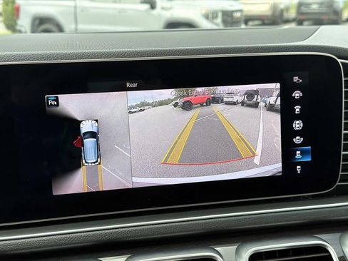 Used 2020 Mercedes-Benz GLE 350 4MATIC image 25