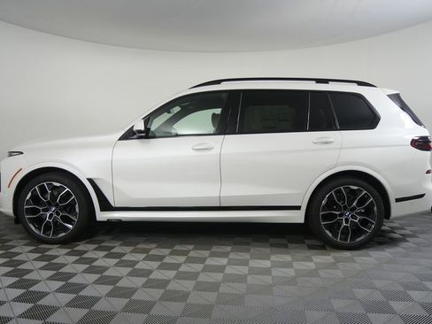 New 2026 BMW X7 xDrive40i image 6