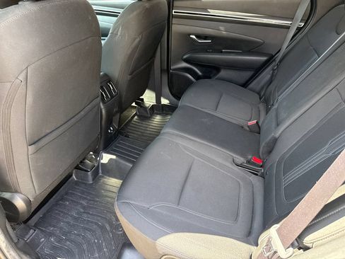 Used 2023 Hyundai Tucson SEL FWD image 16