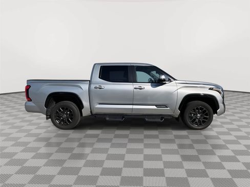 Used 2024 Toyota Tundra Platinum AWD/4WD image 6