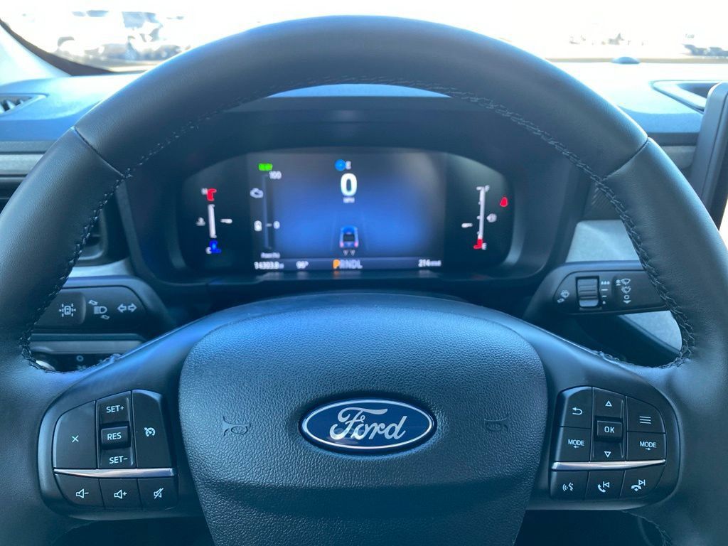 Used 2025 Ford Maverick XLT w/ XLT Luxury Package FWD image 26