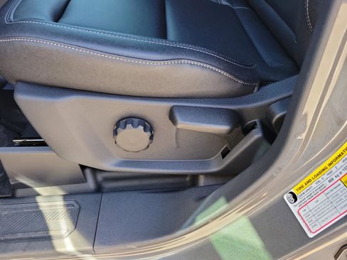 New 2025 Ford Bronco Badlands AWD/4WD image 10