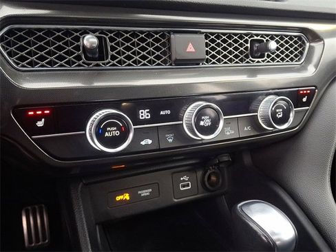 Used 2024 Acura Integra A-Spec image 16