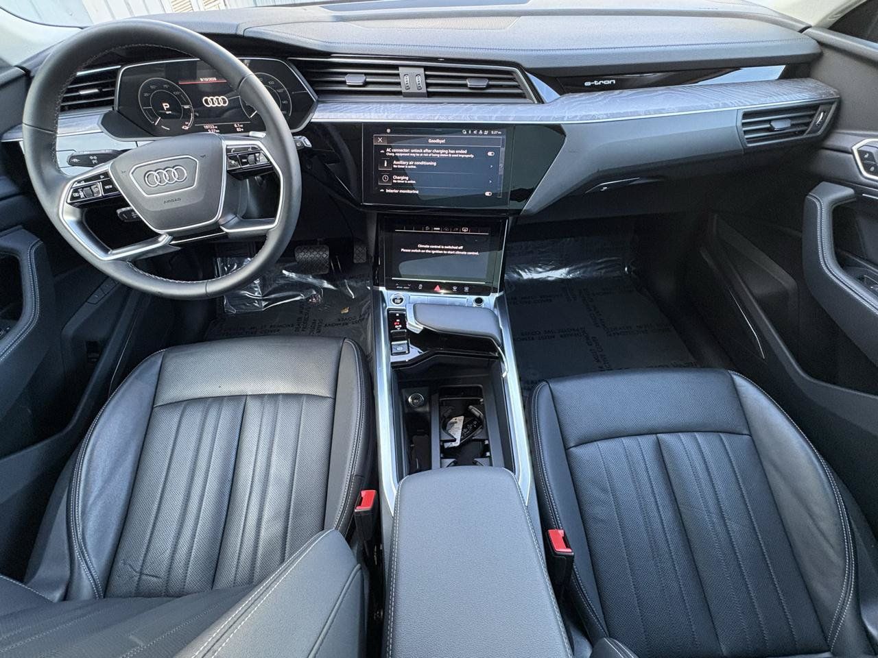 Used 2024 Audi Q8 e-tron Premium Plus w/ Premium Plus Package AWD/4WD image 21