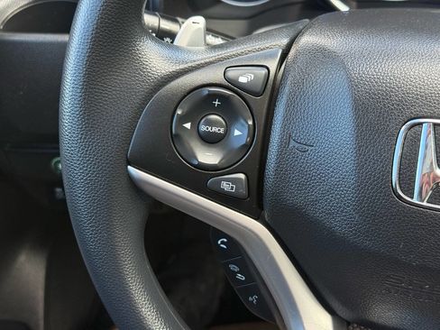 Used 2016 Honda Fit EX image 40
