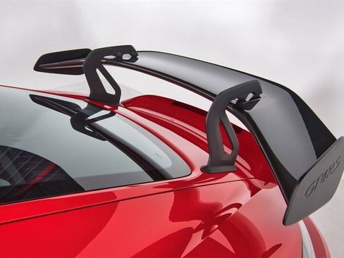 Used 2023 Porsche 718 Cayman GT4 RS image 40