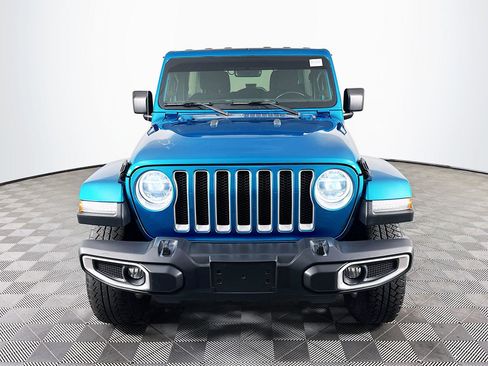 Used 2019 Jeep Wrangler Unlimited Sahara w/ Dual Top Group image 2