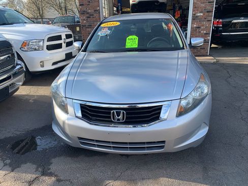 Used 2010 Honda Accord LX-P image 7