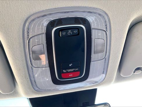 Used 2024 Hyundai Kona SEL FWD image 33