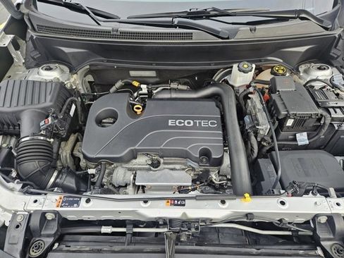 Certified 2020 Chevrolet Equinox LS w/ LS Convenience Package image 25