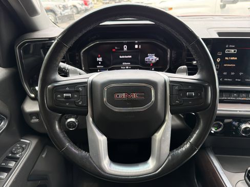 Used 2023 GMC Sierra 1500 SLT w/ SLT Premium Package AWD/4WD image 18