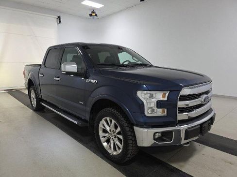 Used 2015 Ford F150 Lariat w/ Equipment Group 502A Luxury image 3