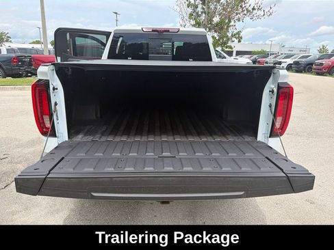 Used 2026 GMC Sierra 1500 AT4 w/ AT4 Premium Package AWD/4WD image 8