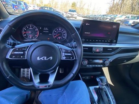 Used 2022 Kia Forte GT-Line w/ GT-Line Technology Package FWD image 18