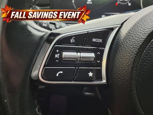 Used 2024 Kia Seltos EX FWD image 19
