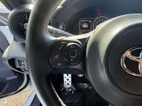 Used 2023 Toyota GR86 Premium w/ ALL Weather Mat Package (TMS) RWD image 24