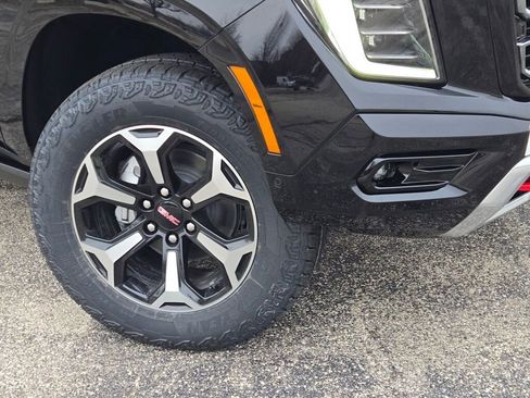 New 2026 GMC Yukon XL AT4 image 3