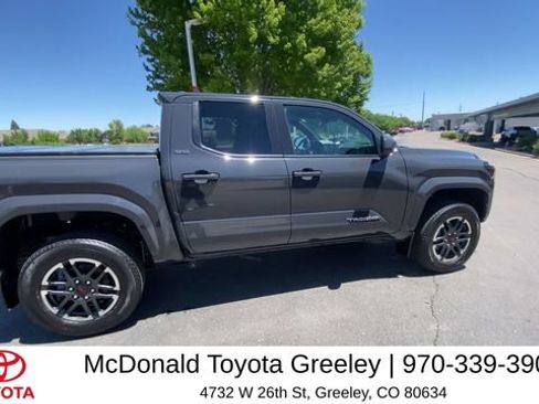 Certified 2024 Toyota Tacoma SR5 AWD/4WD image 2