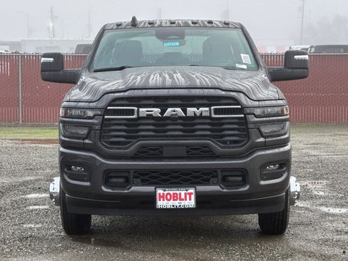 New 2026 RAM 3500 Big Horn image 8