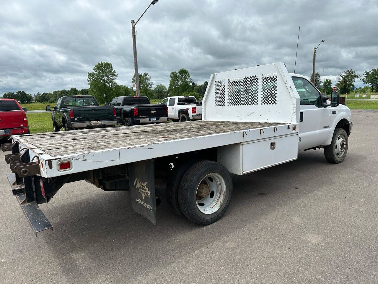 Used 2003 Ford F450 XL RWD image 4
