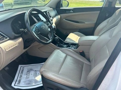 Used 2017 Hyundai Tucson Limited w/ Limited Ultimate Package 03 AWD/4WD image 9