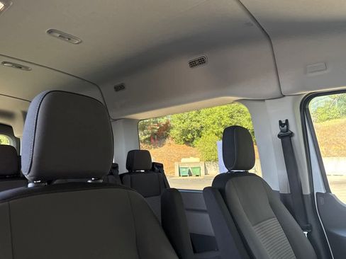 Used 2025 Ford Transit 350 XLT RWD image 19