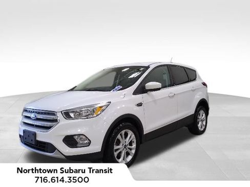 Used 2019 Ford Escape SE AWD/4WD image 1