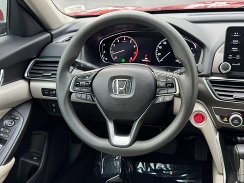 Used 2019 Honda Accord LX image 14