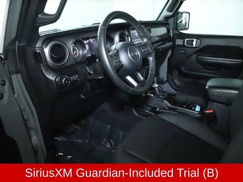Used 2022 Jeep Wrangler Sport AWD/4WD image 16
