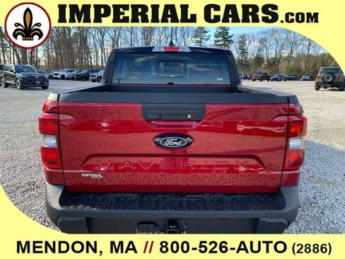 New 2025 Ford Maverick Lariat w/ Black Appearance Package image 11