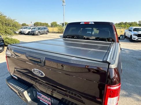 Used 2018 Ford F150 XLT w/ Equipment Group 302A Luxury AWD/4WD image 12