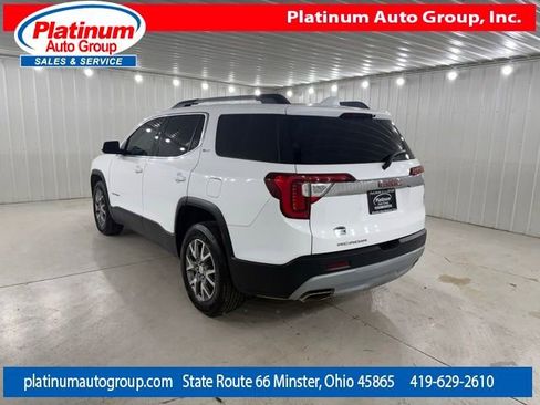 Used 2020 GMC Acadia SLT FWD image 3