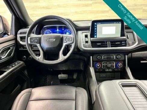 Used 2024 Chevrolet Tahoe Z71 w/ Luxury Package AWD/4WD image 2