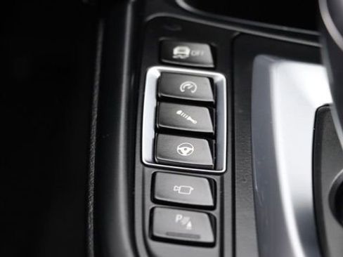 Used 2016 BMW M3 image 27