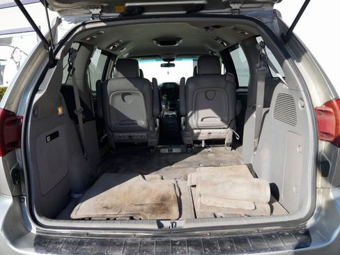 Used 2005 Toyota Sienna XLE image 15