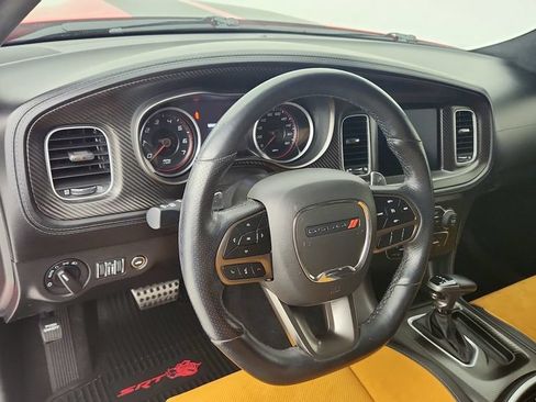 Used 2022 Dodge Charger Scat Pack RWD image 14