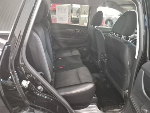 Used 2020 Nissan Rogue SV AWD/4WD image 21