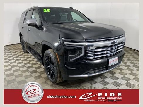 Used 2025 Chevrolet Tahoe Premier AWD/4WD image 1