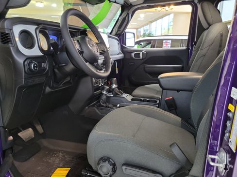 New 2026 Jeep Gladiator Sport image 7