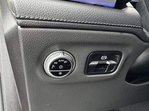 Certified 2023 Mercedes-Benz EQS 580 4MATIC SUV image 34