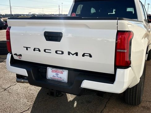 New 2026 Toyota Tacoma SR5 image 28