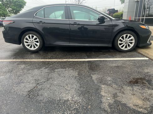 Used 2023 Toyota Camry LE FWD image 14