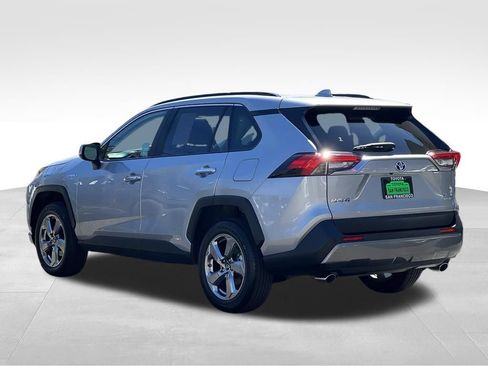 Certified 2019 Toyota RAV4 Limited w/ Carpet Mat Package AWD/4WD image 3