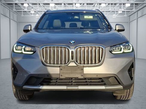 Used 2023 BMW X3 xDrive30i w/ Premium Package image 2